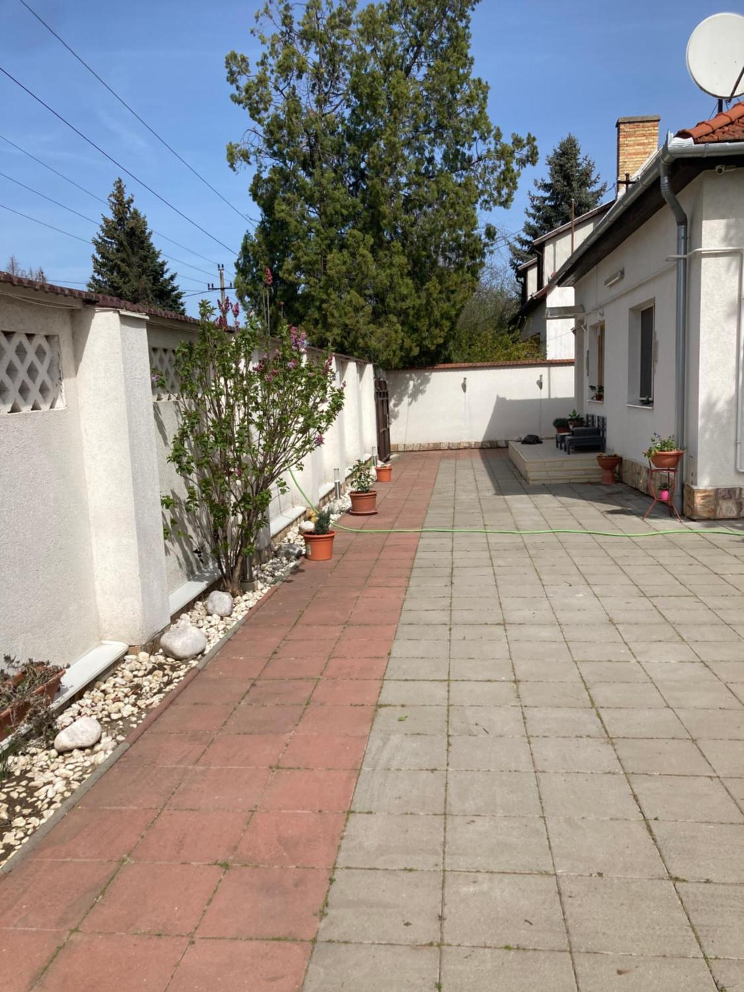 Tavaszpart Vendeghaz Apartment Szeged Luaran gambar
