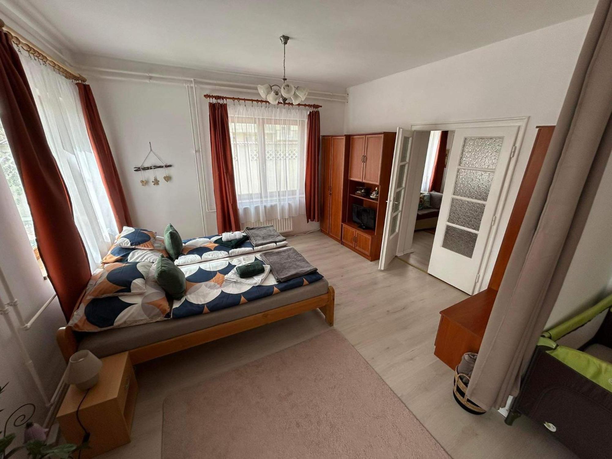 Tavaszpart Vendeghaz Apartment Szeged Luaran gambar